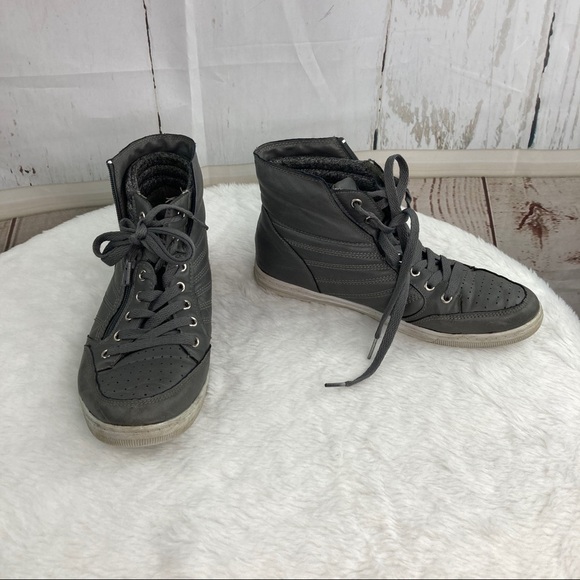 Polo Assn. Grey high top sneaker - Picture 1 of 6